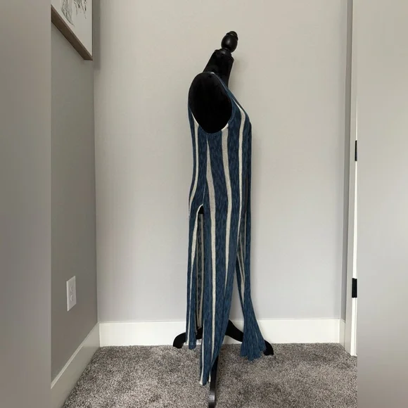 LuLaRoe Blue & Cream Joy Vest size XS - Picture 3 of 11